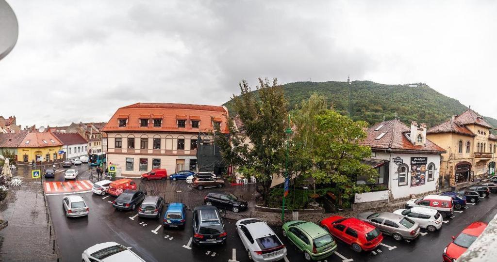 Apartament Dinicu, Brasov, Romania Exteriör bild
