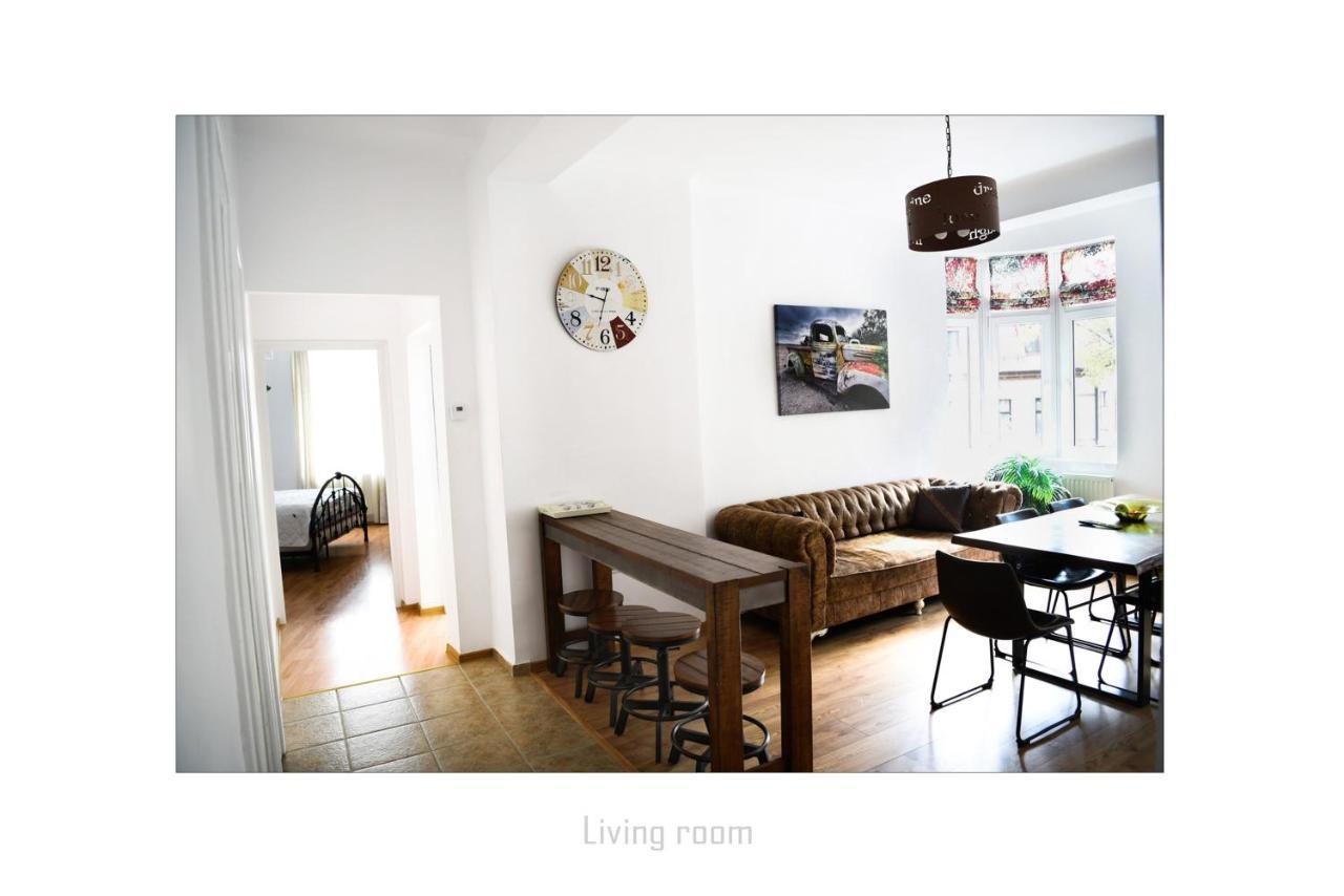 Apartament Dinicu, Brasov, Romania Exteriör bild